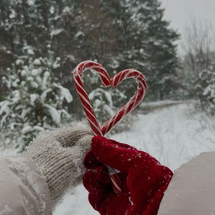 Логотип группы Компашка друзей